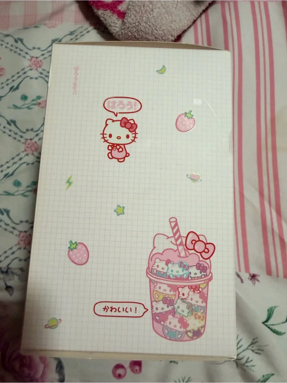Hello Kitty x Polaroid Instant Camera - Pink & White